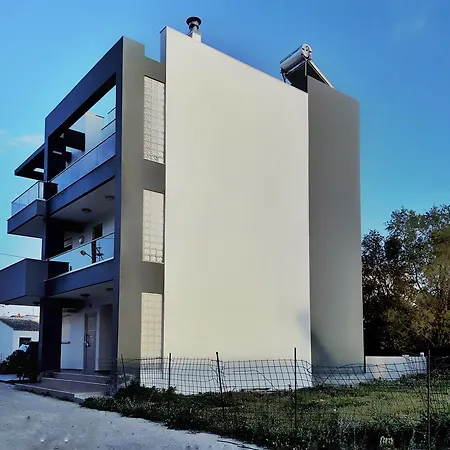 The Loft Seaside House In *